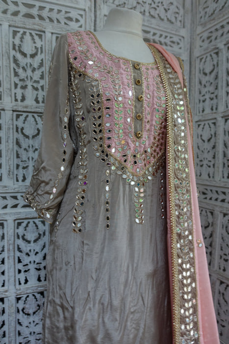Taupe And Pink Mirror Worked Lengha - UK 20 / EU 46 - New