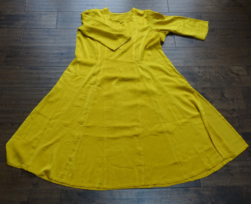 Ochre Salwar Kameez With Banarsi Silk Dupatta - UK 18/EU 44 - Preloved