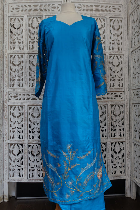 Peacock Blue Vintage Silk Salwar Kameez - UK 18/EU 44 - New