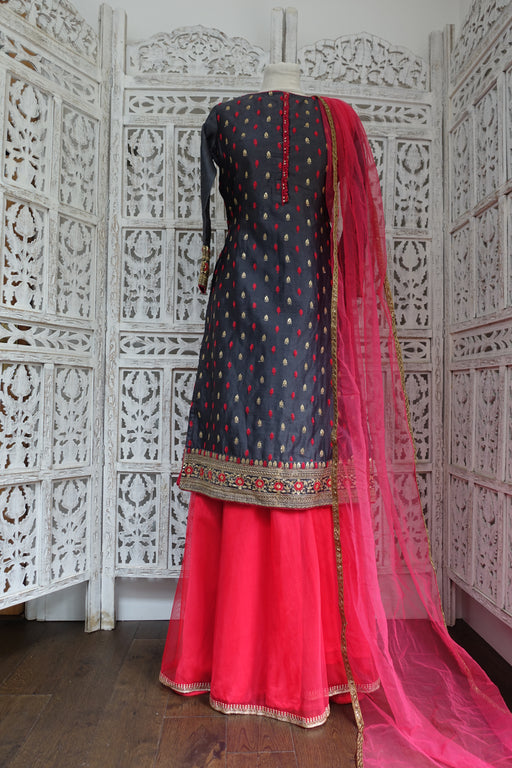 Grey / Red 4pc Ghagara - UK 10 / EU 36 - Preloved - Indian Suit Company