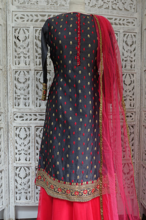 Grey / Red 4pc Ghagara - UK 10 / EU 36 - Preloved - Indian Suit Company