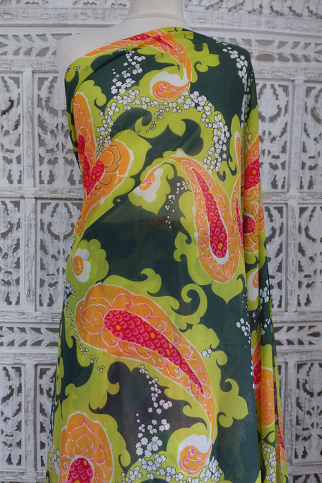 Green Pink Retro Vintage Sari - Preloved