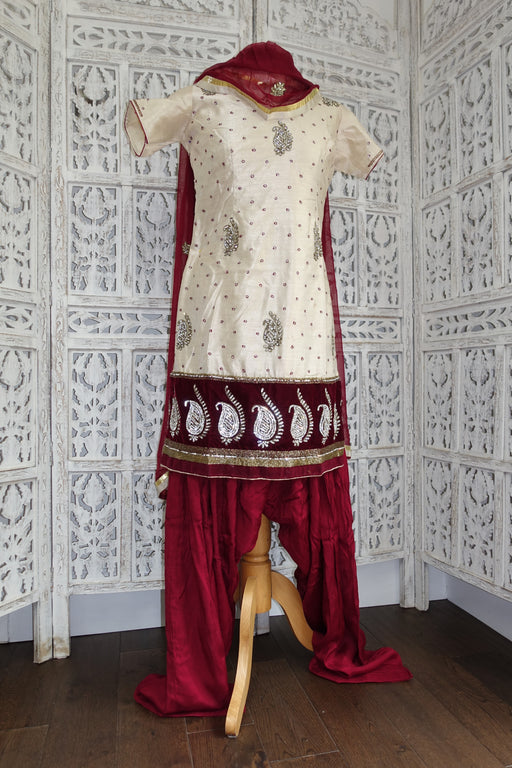 Cream & Maroon Salwar Kameez UK 10 / EU 36 - Preloved - Indian Suit Company