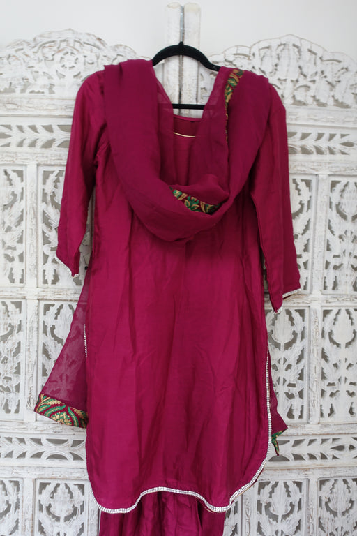 Ss17887 Dark Plum Pure Silk & Brocade 4Pc Ex Con With Diamante Trim Py Needs Cleaning - Indian Suit Company