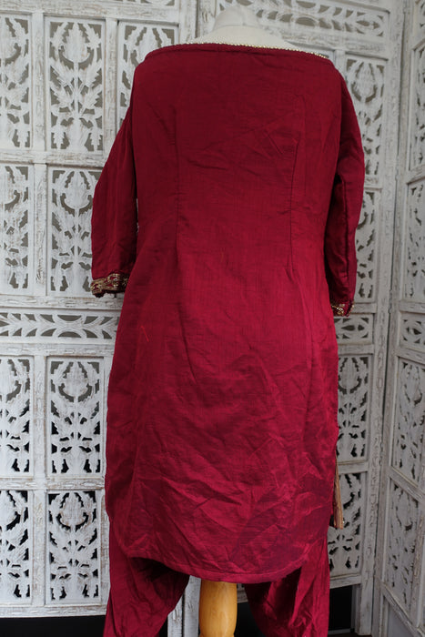 Dark Red Off Shoulder Salwar Kameez - UK 14/EU 40 - Preloved