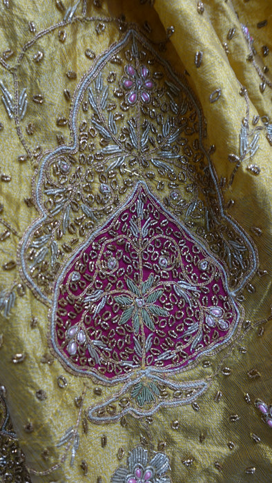 Gold Vintage Wedding Lengha - UK 22 / EU 48 - Preloved