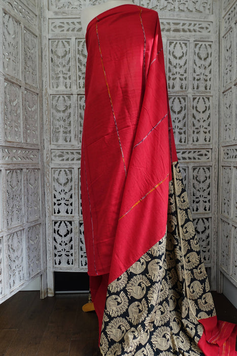 Red And Black Cotton Sari With Blouse Piece - New