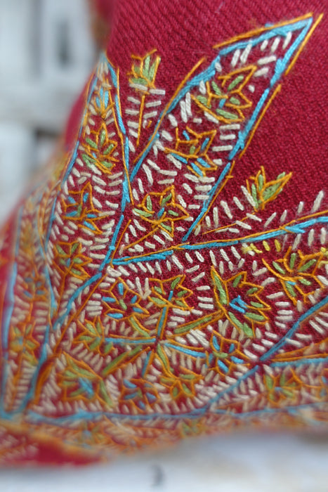 Maroon Wool Vintage Embroidered Tote Bag- New