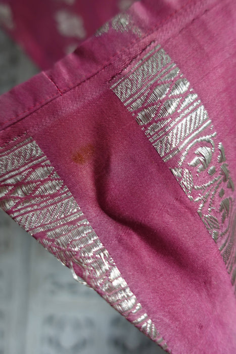 Dusky Pink With Silver Banarsi Brocade Bunting - 8.6 Metres