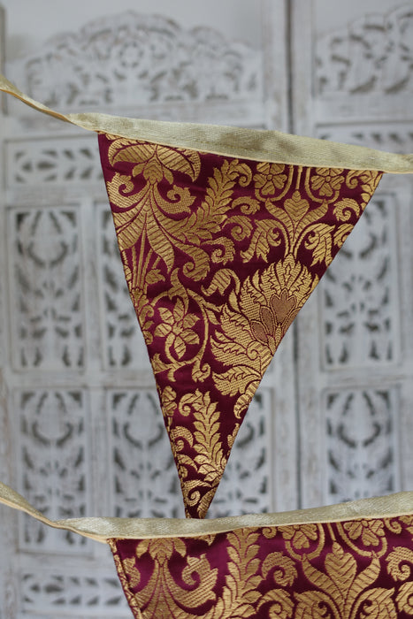 Maroon And Gold Bunting - 4.1 Metres
