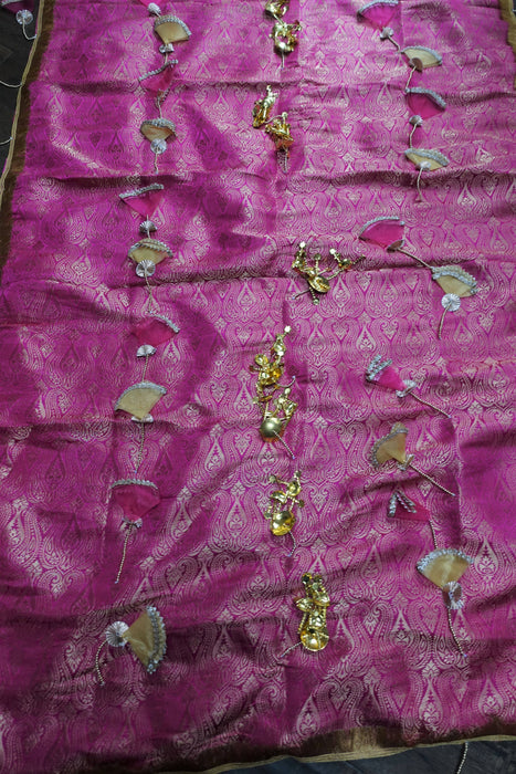 Large Pink Brocade Wedding/Maiyan Chadar With Gold Kalira And Tassels - New