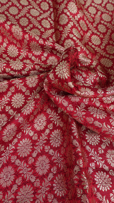 Red Banarsi Tablecloth With Crushed Organza Braid Trim