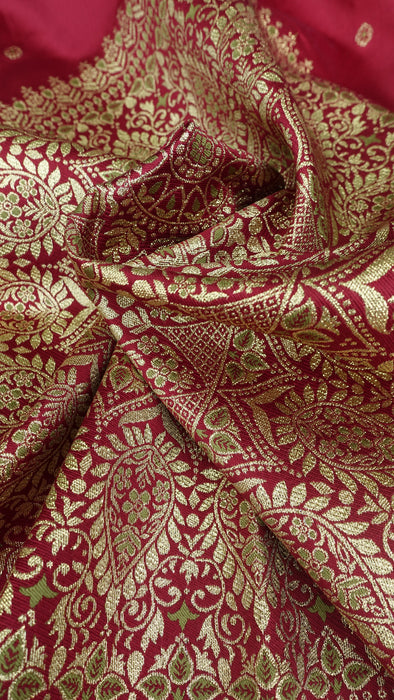 Red  Woven Large Decorative Tablecloth