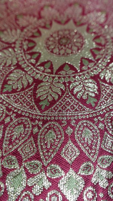 Red  Woven Large Decorative Tablecloth