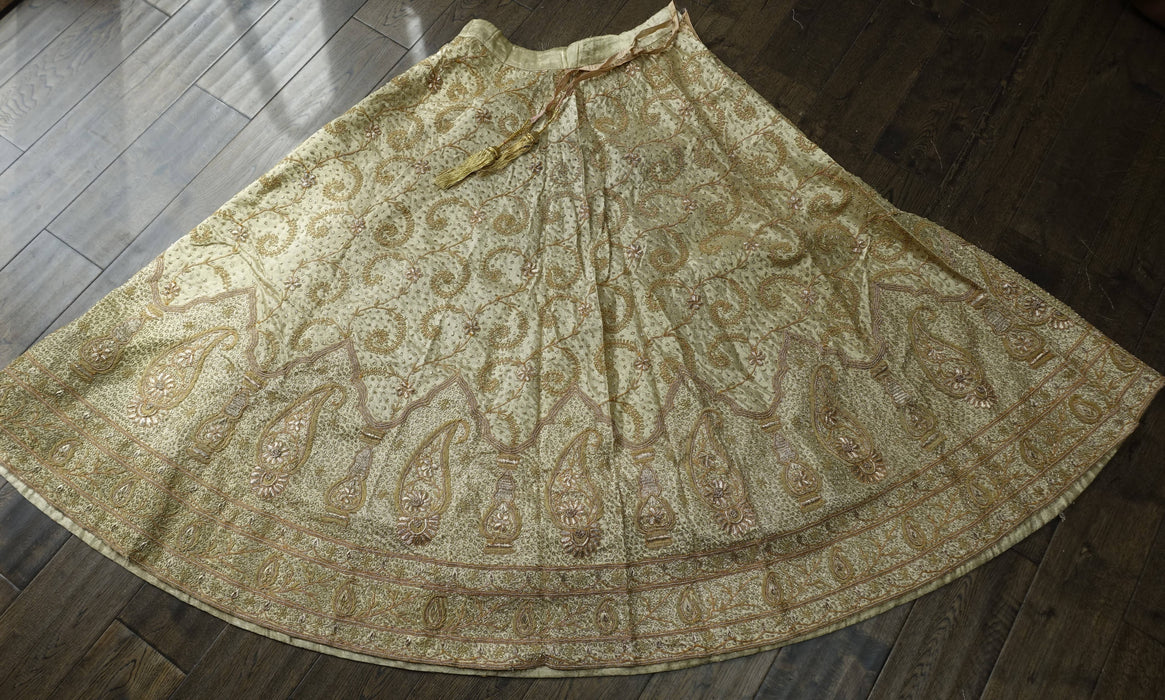 Gold Vintage Silk 3PC Lengha - Freesize - Preloved