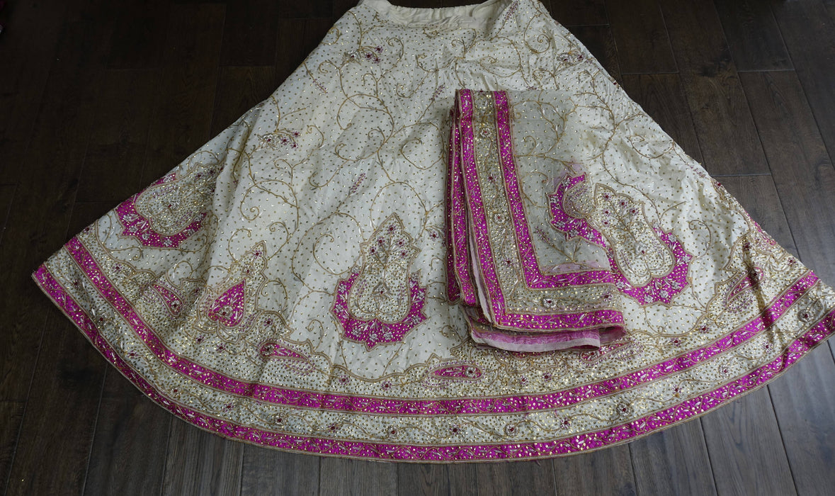 Cream Vintage Silk Wedding Lengha - Freesize - Preloved