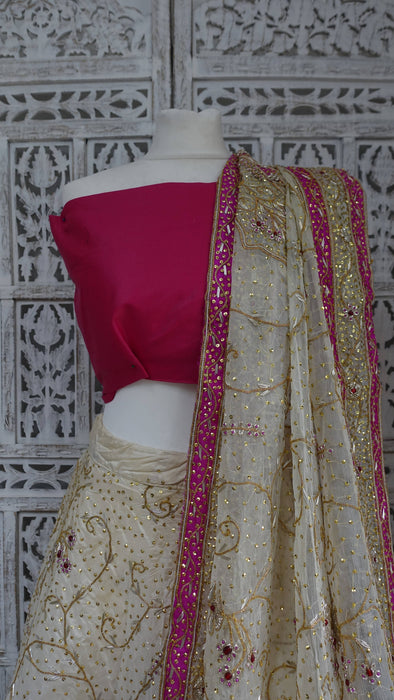Cream Vintage Silk Wedding Lengha - Freesize - Preloved