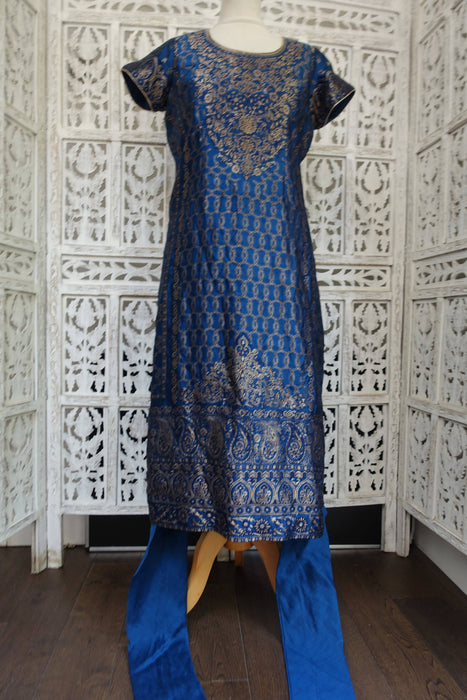 Blue Churidaar With Shawl - UK 12/EU 38 - Preloved