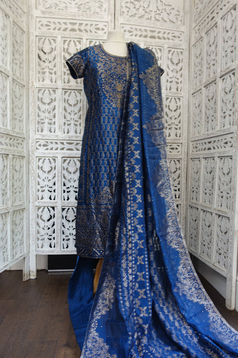 Blue Churidaar With Shawl - UK 12/EU 38 - Preloved