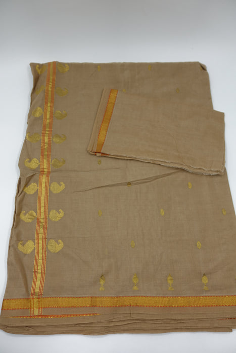 Beige Cotton And Gold Sari Including Blouse Piece - New