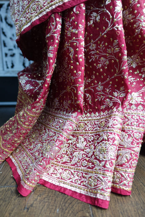 Maroon Pure Tanchoi Embellished Silk Sari With Blouse - Preloved