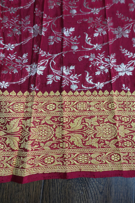 Maroon Pure Tanchoi Embellished Silk Sari With Blouse - Preloved