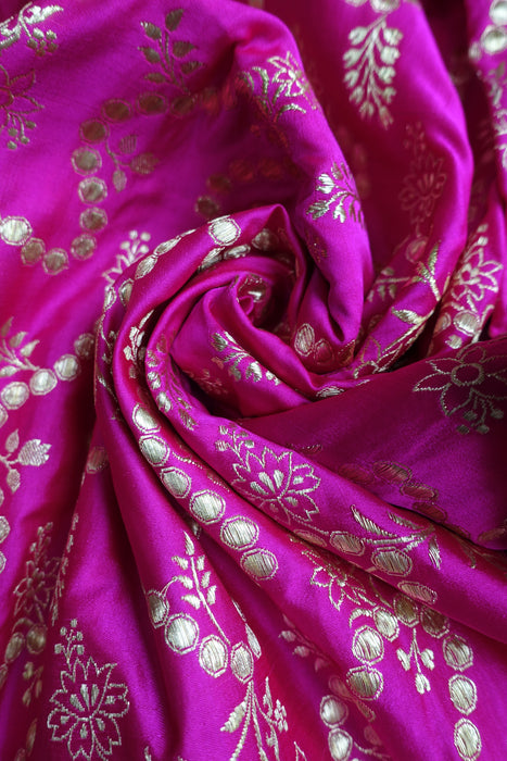 Hot Pink Vintage Wedding Banarsi Silk With Blouse To Fit 35 Bust - New