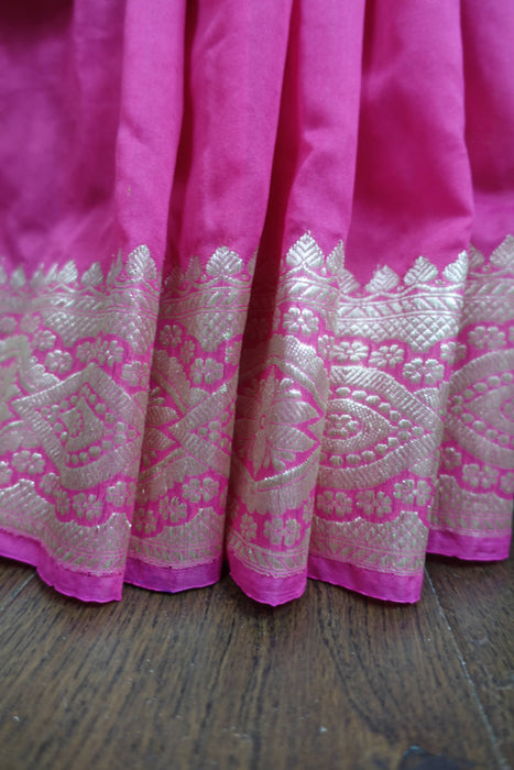 Bright Pink Silk Blend Banarsi Sari - New