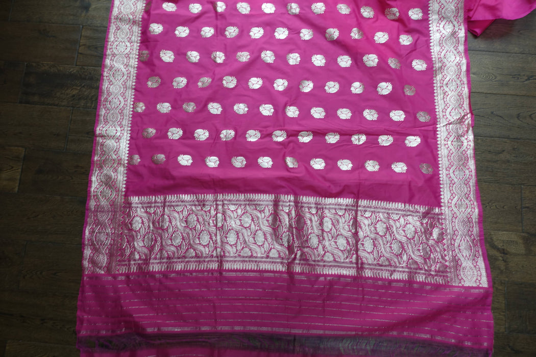 Bright Pink Silk Blend Banarsi Sari - New