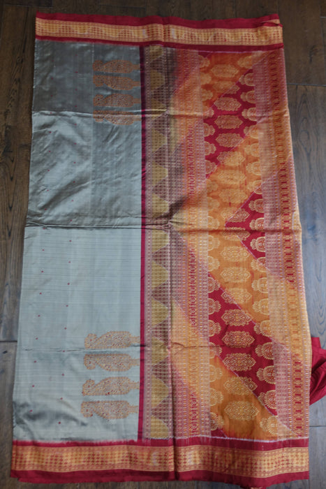 Grey And Maroon Pure Silk Sari With Blouse To Fit 34 Bust - Preloved
