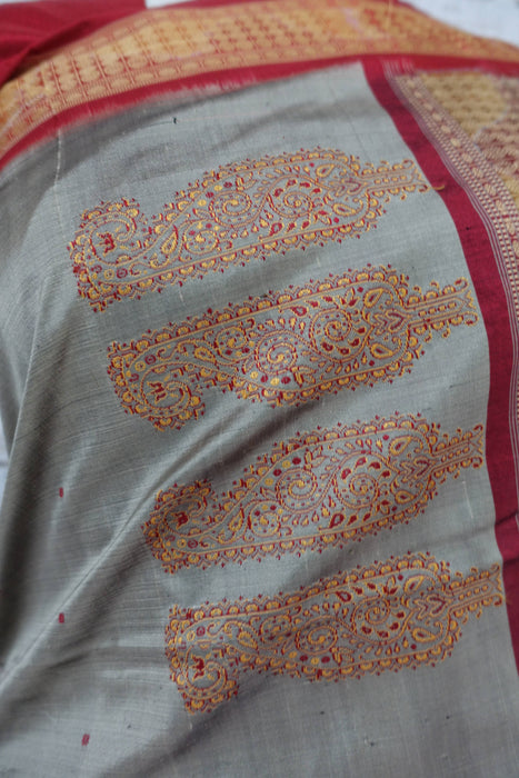 Grey And Maroon Pure Silk Sari With Blouse To Fit 34 Bust - Preloved