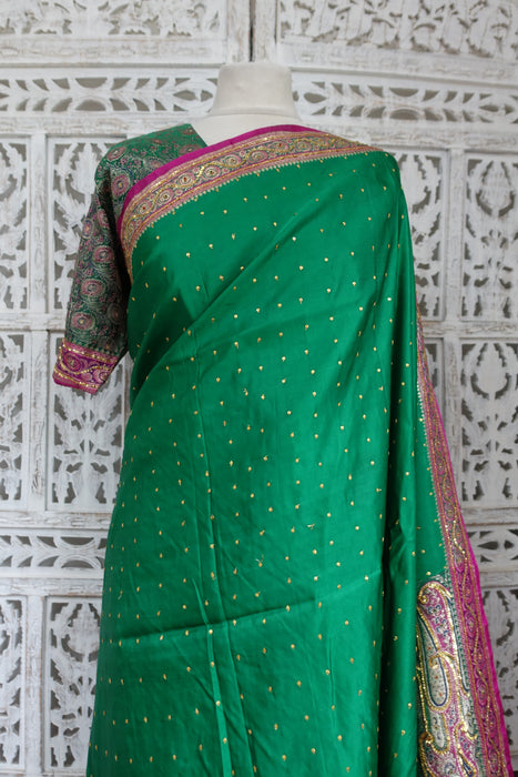 Jade Green Tanchoi Silk Vintage Sari - Preloved