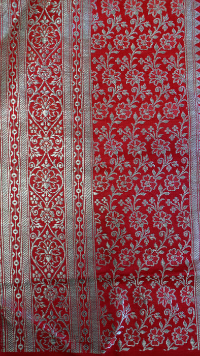 Red Brocade Vintage Wedding Sari - Preloved