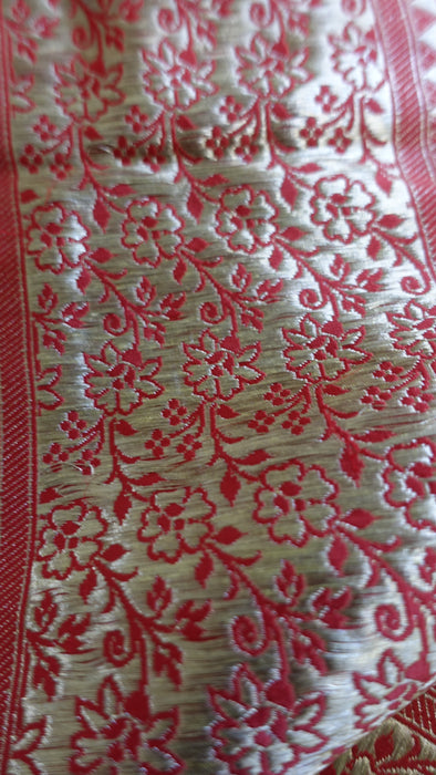 Red Brocade Vintage Wedding Sari - Preloved