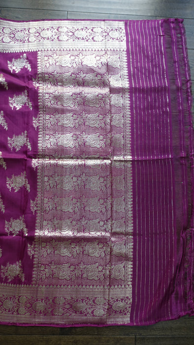 Vivid Purple Sari With Blouse Piece - New