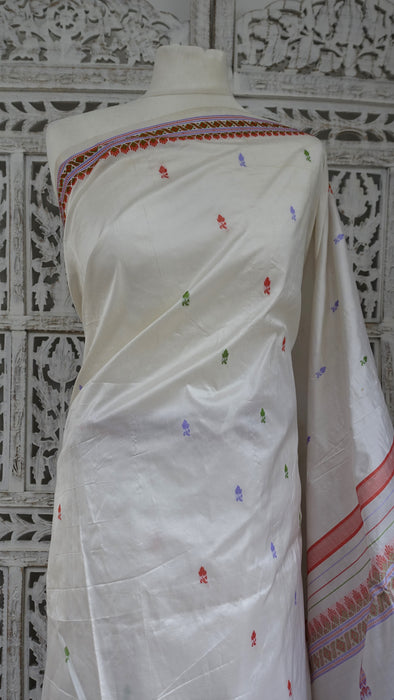 White Vintage Pure Silk Sari With Pastel Coloured Thread Work - New