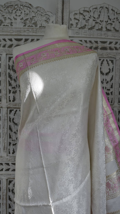 White And Pink Vintage Sari With Blouse - New