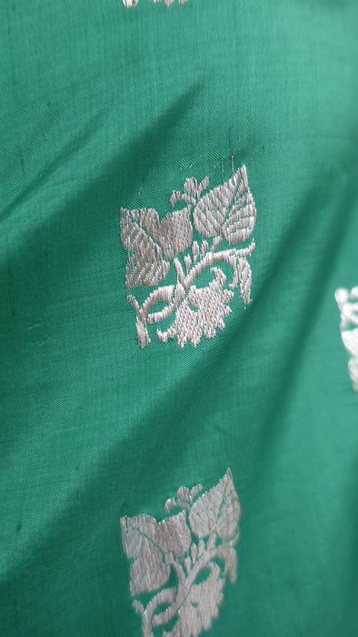 Jade Pure Silk Sari With Blouse Piece Sari- New