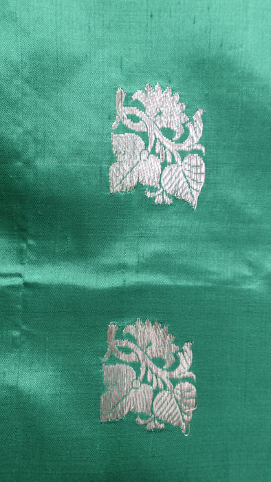 Jade Pure Silk Sari With Blouse Piece Sari- New