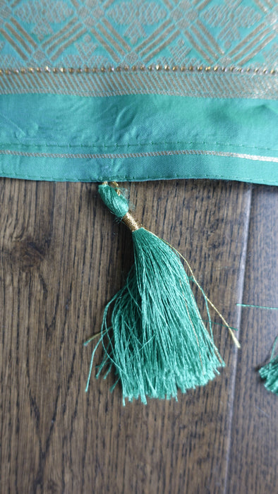 Jade Silk Blend Sari With Blouse Piece - New