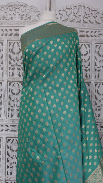 Jade Silk Blend Sari With Blouse Piece - New