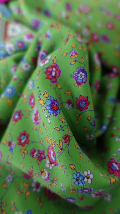 Cream And Green Silk Vintage Printed Sari - New