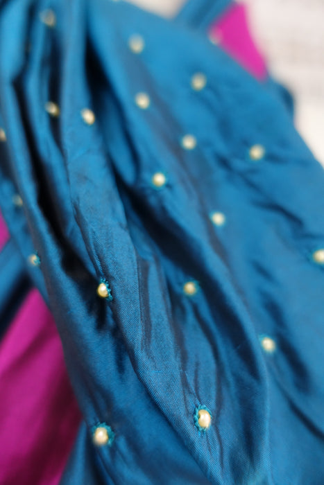 Dark Teal And Magenta Pure Silk Vintage Dupatta - New