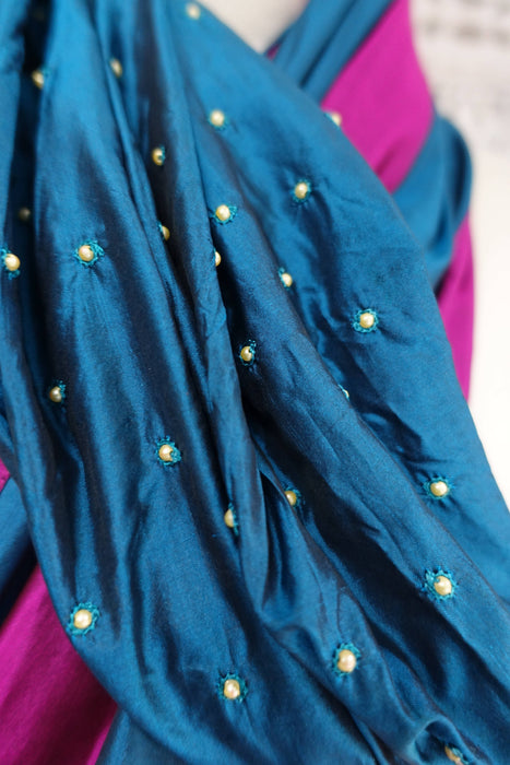Dark Teal And Magenta Pure Silk Vintage Dupatta - New
