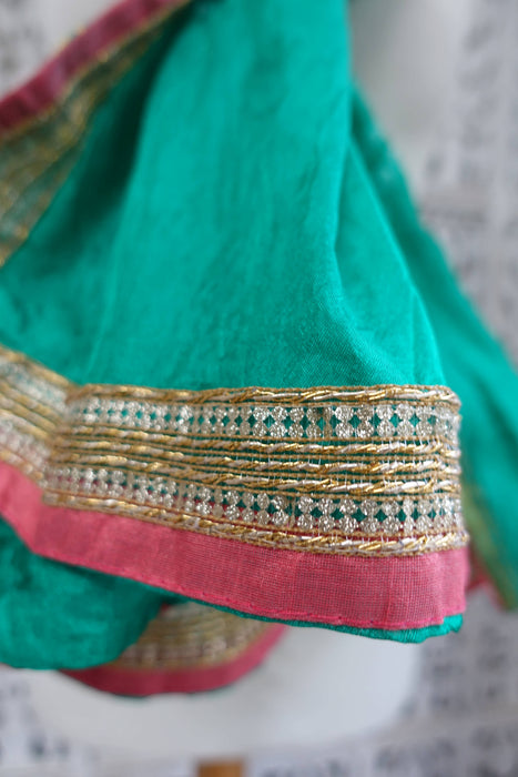 Shades Of Green Pink Bandhani Print Crepe Dupatta - New