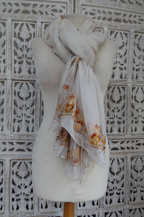 White Vintage Embellished Dupatta - New