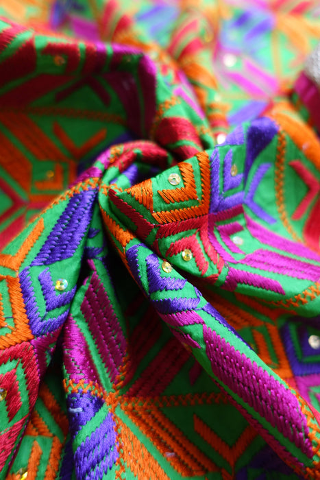 Narrow Phulkari Embroidered Shawl - New
