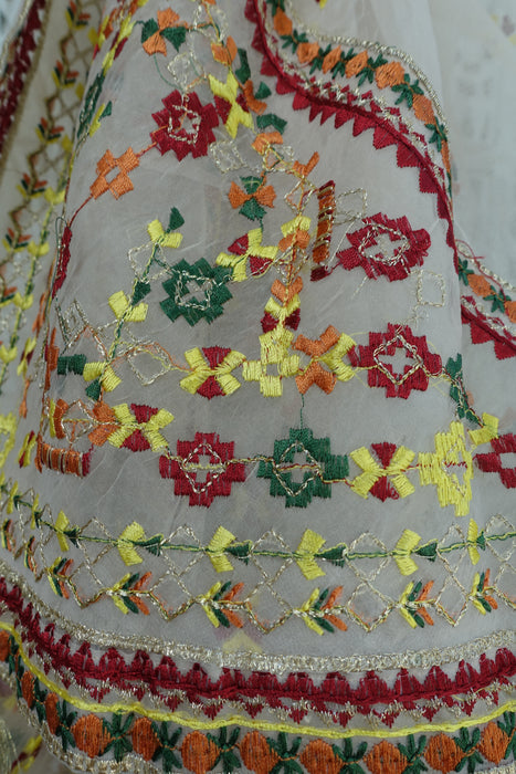 Cream Floral Embroidered Dupatta - Preloved