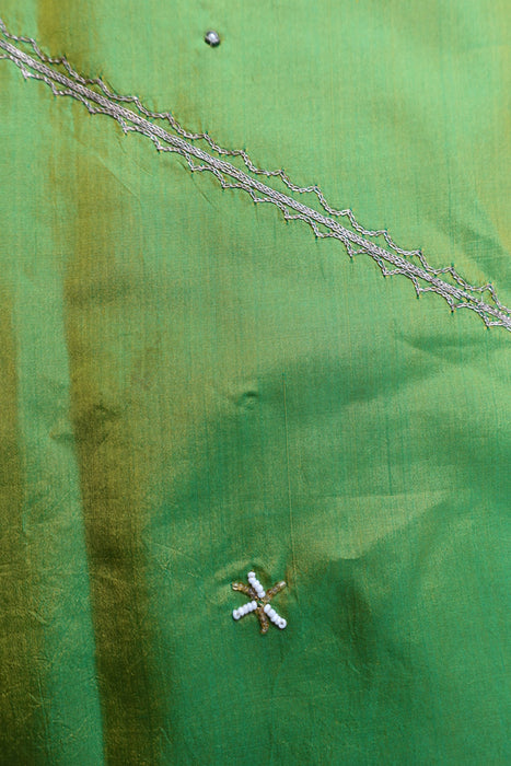 Green Vintage Pure Silk Dupatta - Preloved