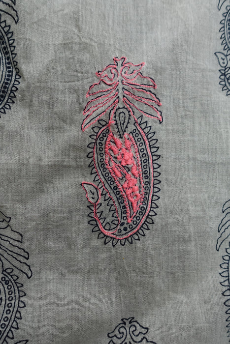 White Cotton Paisley Printed Dupatta - New